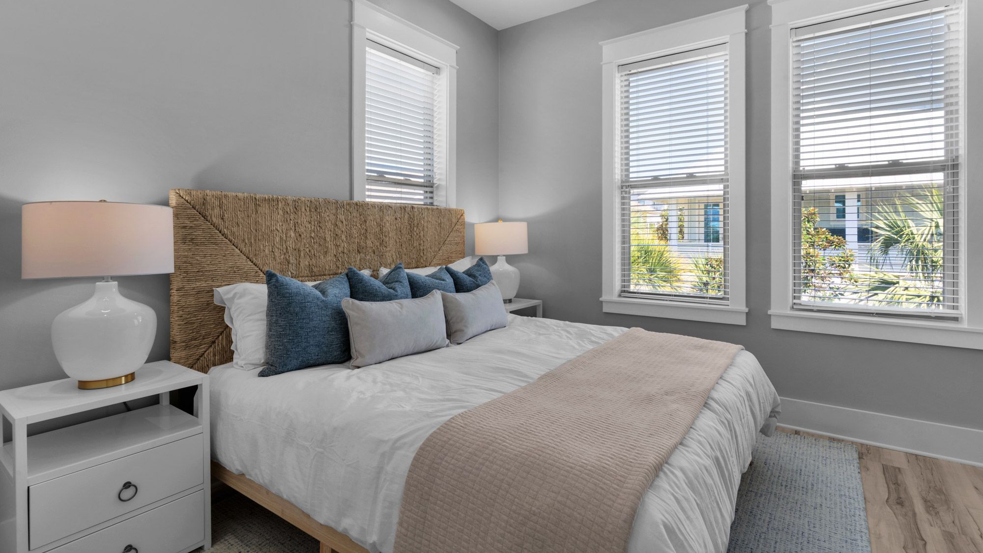 Sweet Retreat - 2nd Floor Guest Bedroom