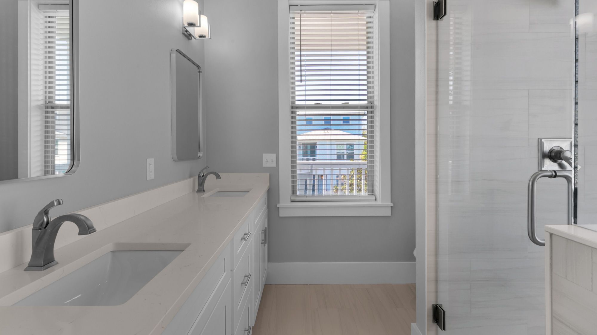 Sweet Retreat - 2nd Floor Master's Bathroom