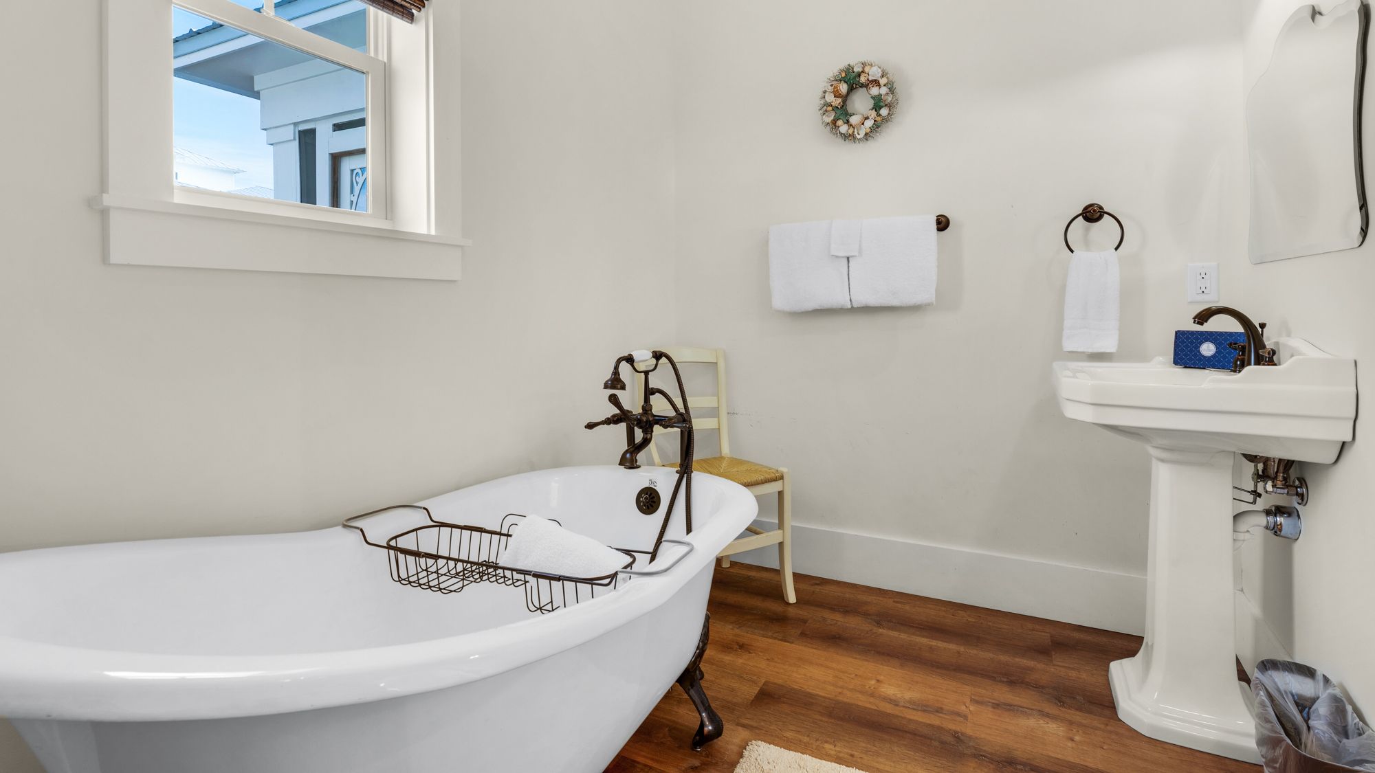 Bijou by the Sea Bathroom