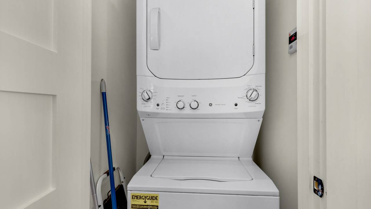 Bijou by the Sea Washer and Dryer Bijou by the Sea Washer and Dryer