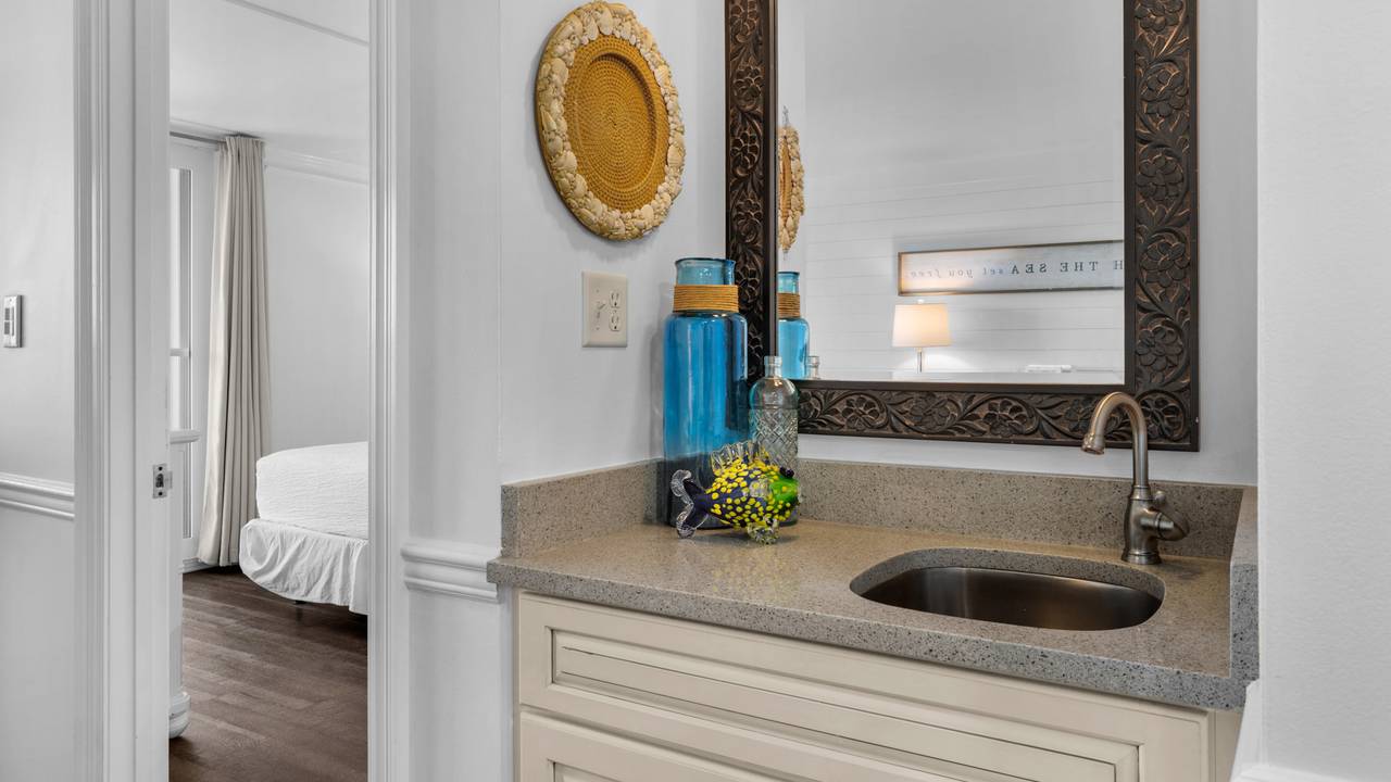 BeachCrest 102 - Sink BeachCrest 102 - Sink