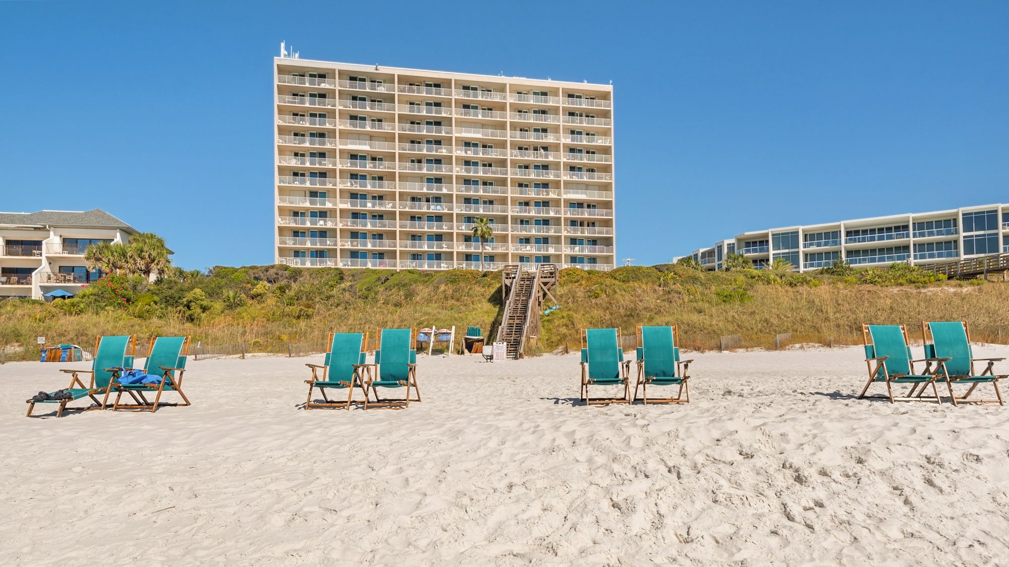 BeachCrest Grounds and Amenities