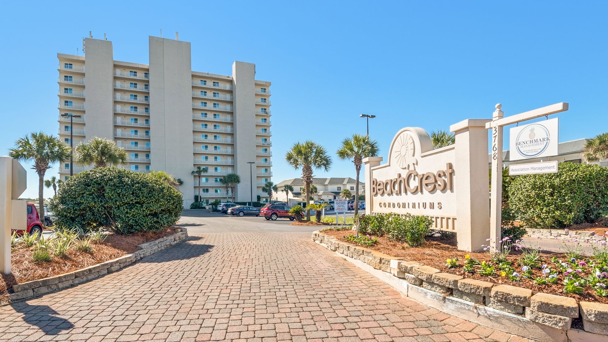 BeachCrest Grounds and Amenities