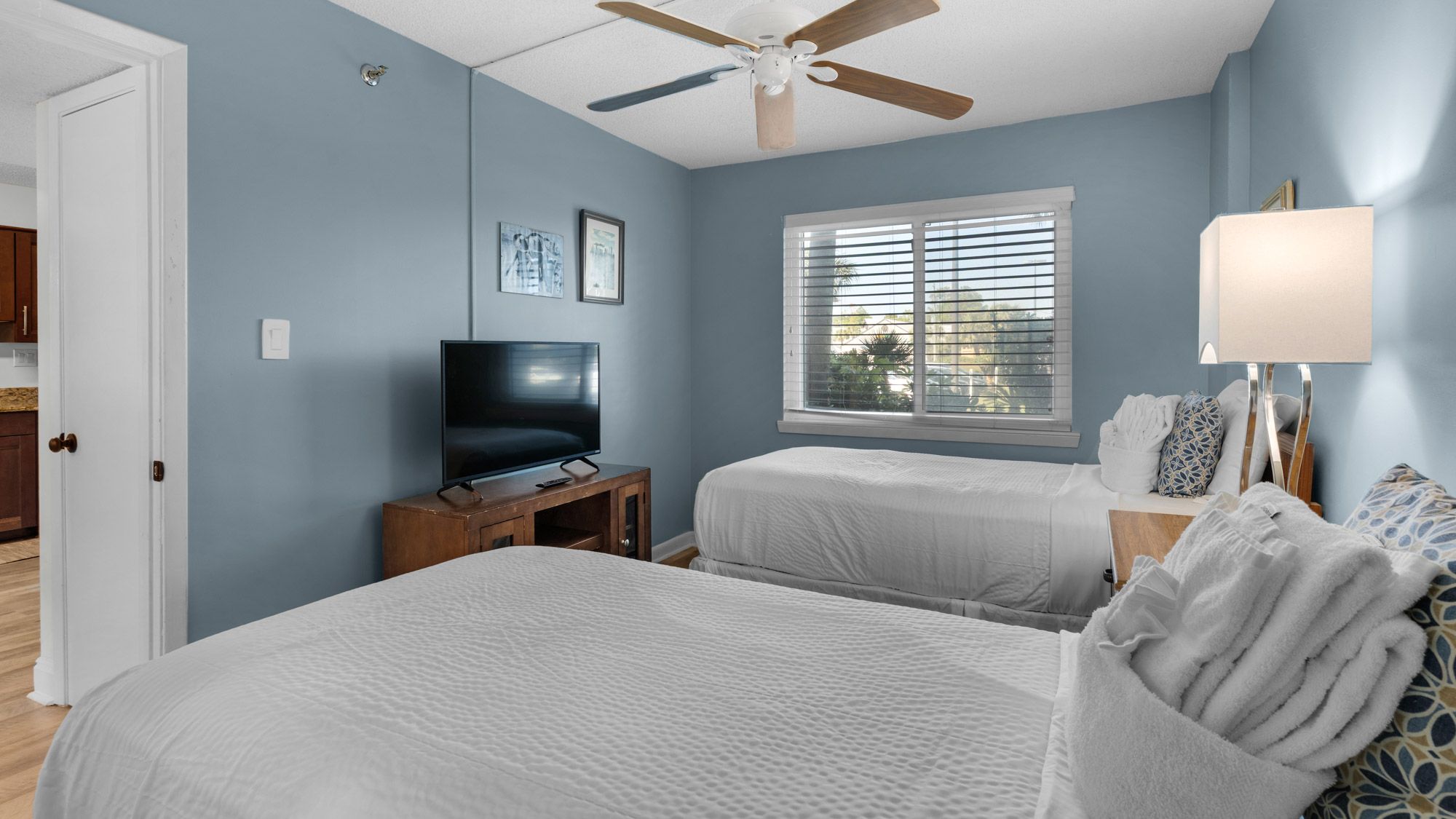 BeachCrest 103 Guest Bedroom