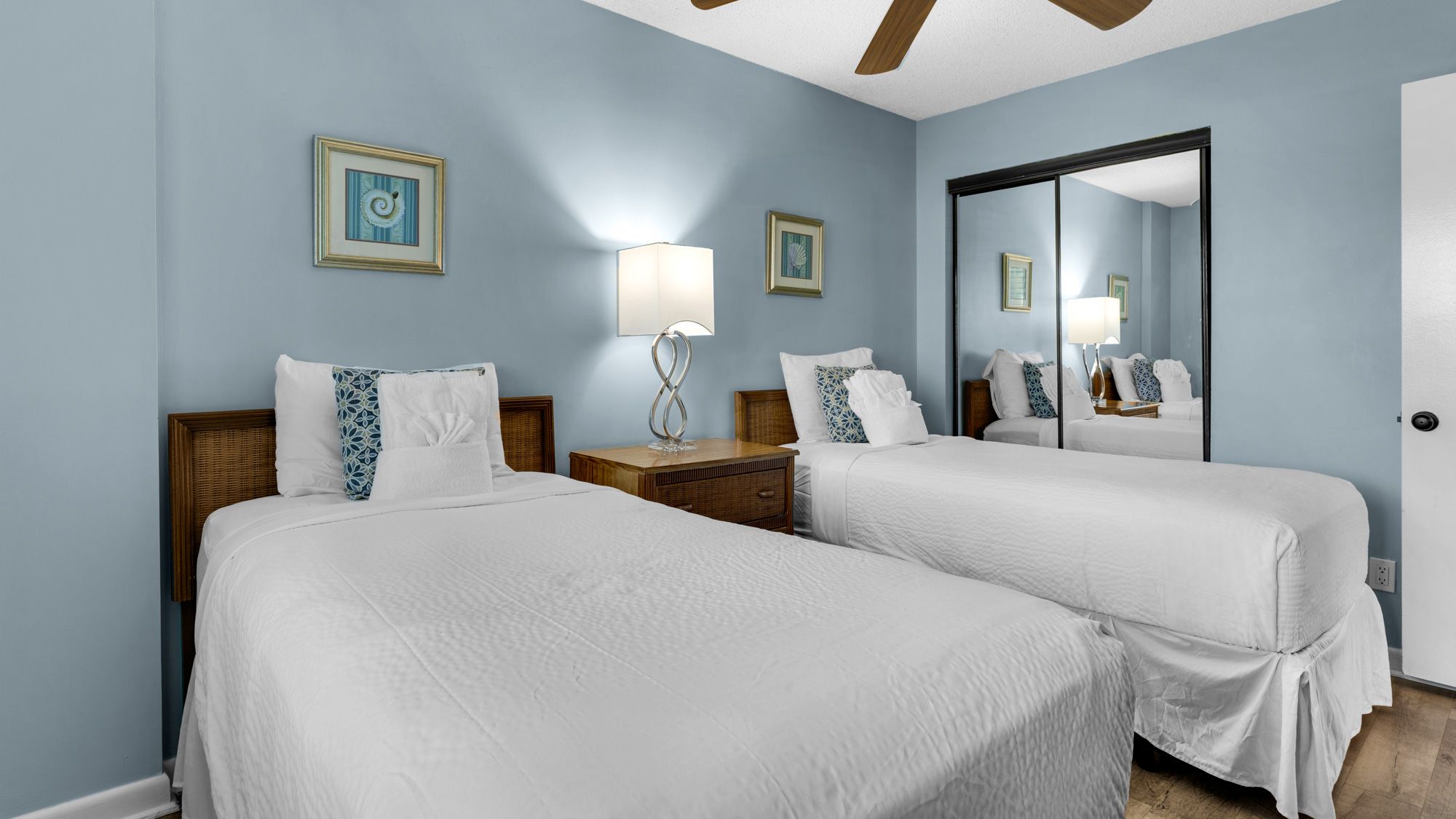 BeachCrest 103 Guest Bedroom