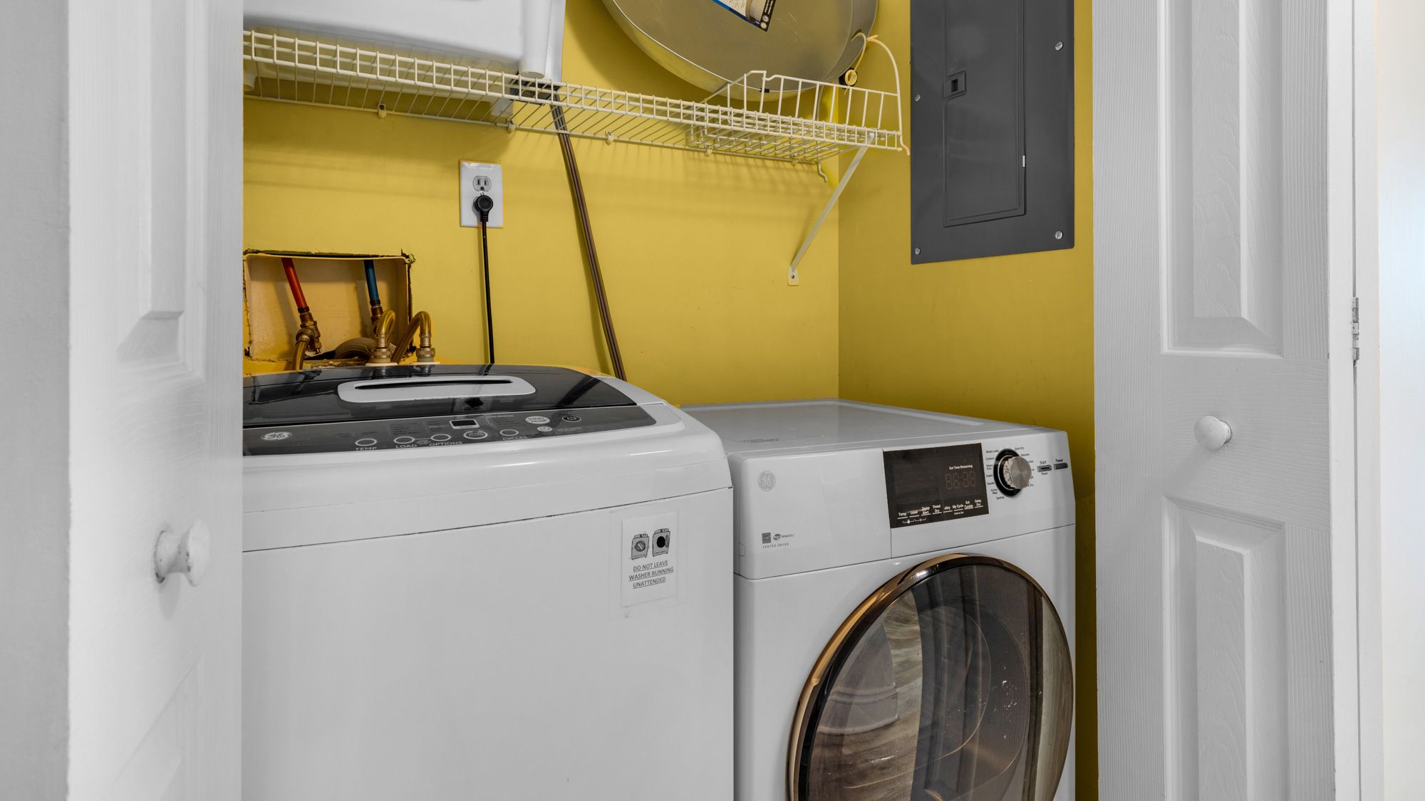 BeachCrest 103 Washer & Dryer