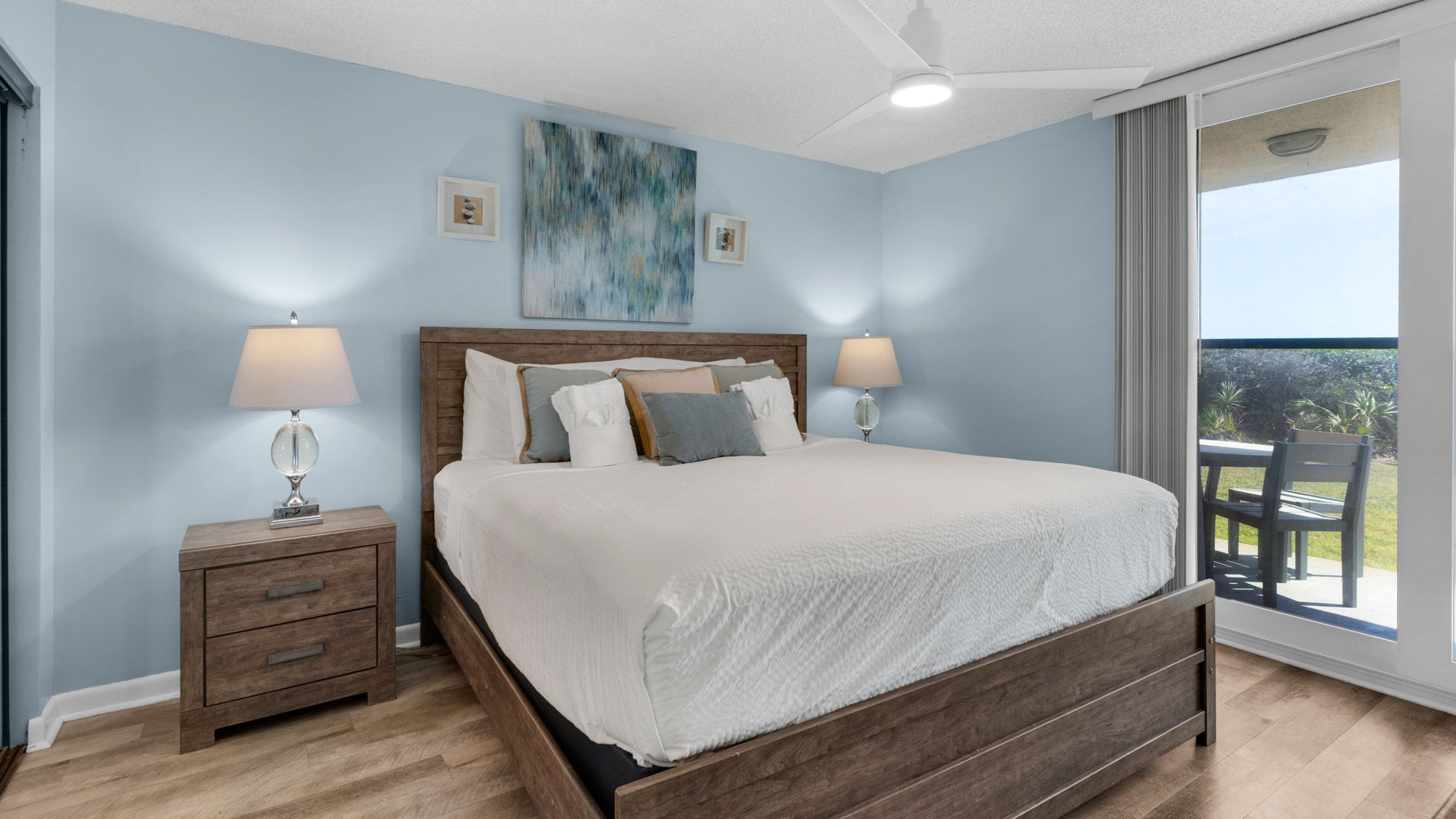 BeachCrest 103 Primary Bedroom w/ Patio access