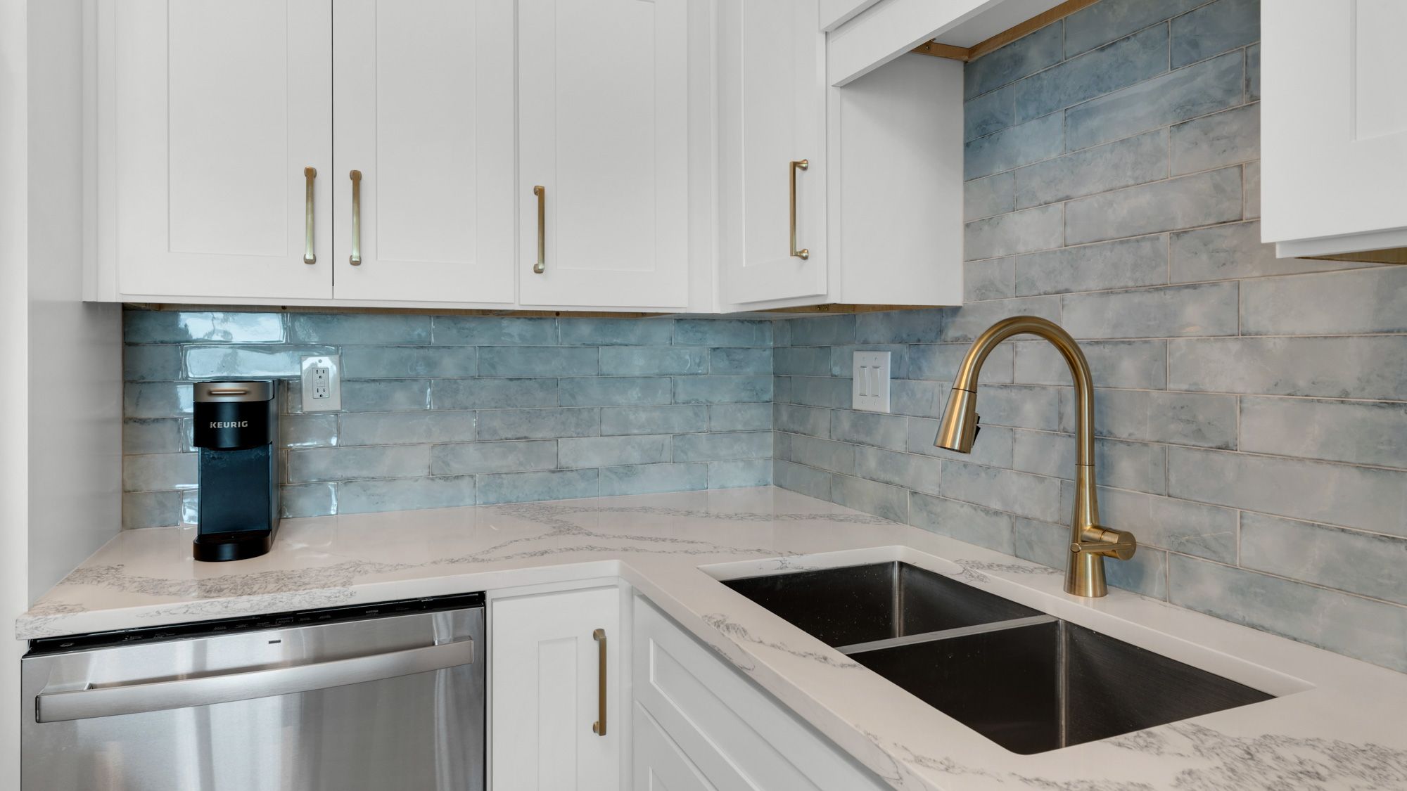 BeachCrest 204: Renovated and redesigned kitchen with new stainl