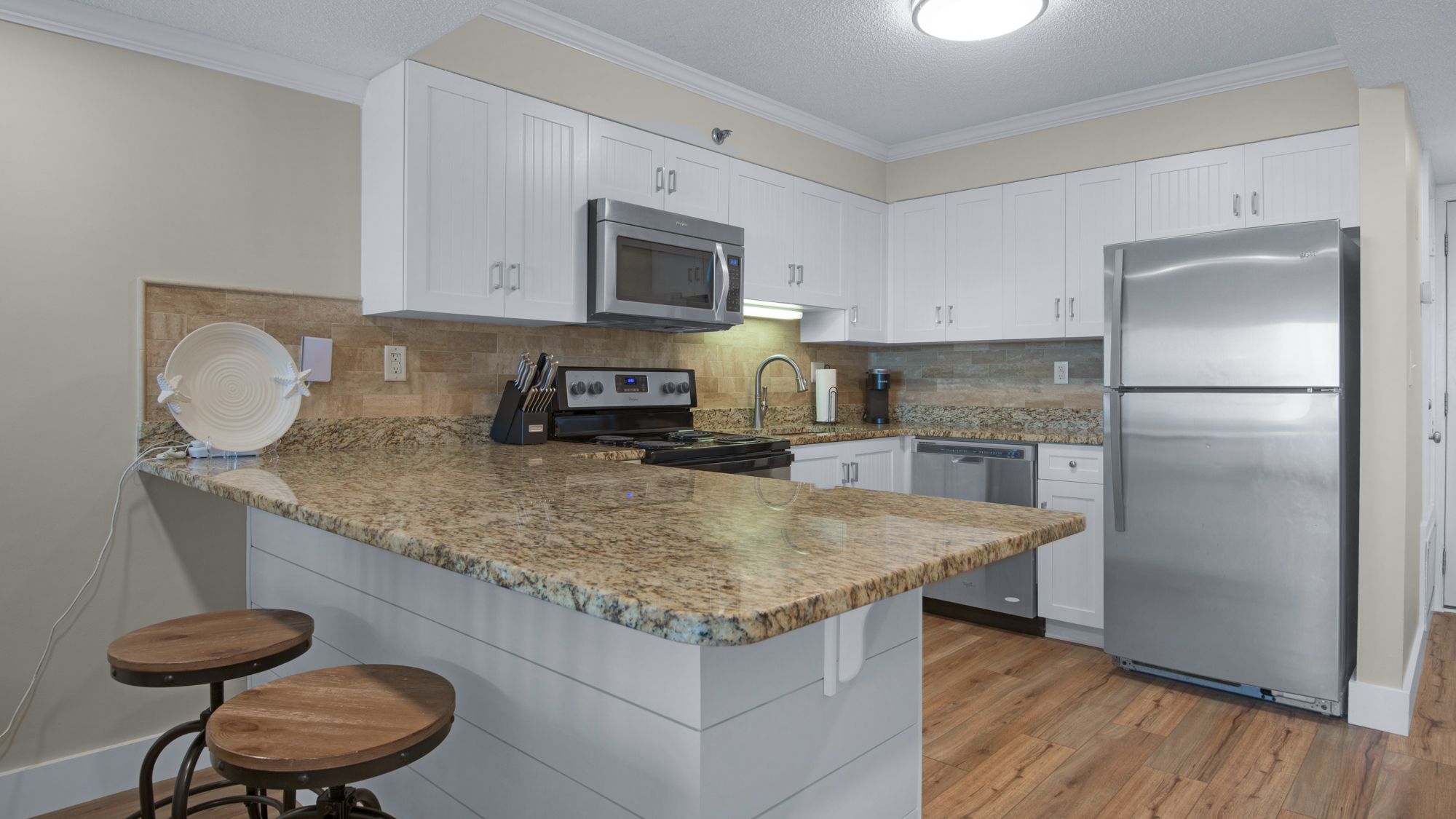 BeachCrest 205 Kitchen