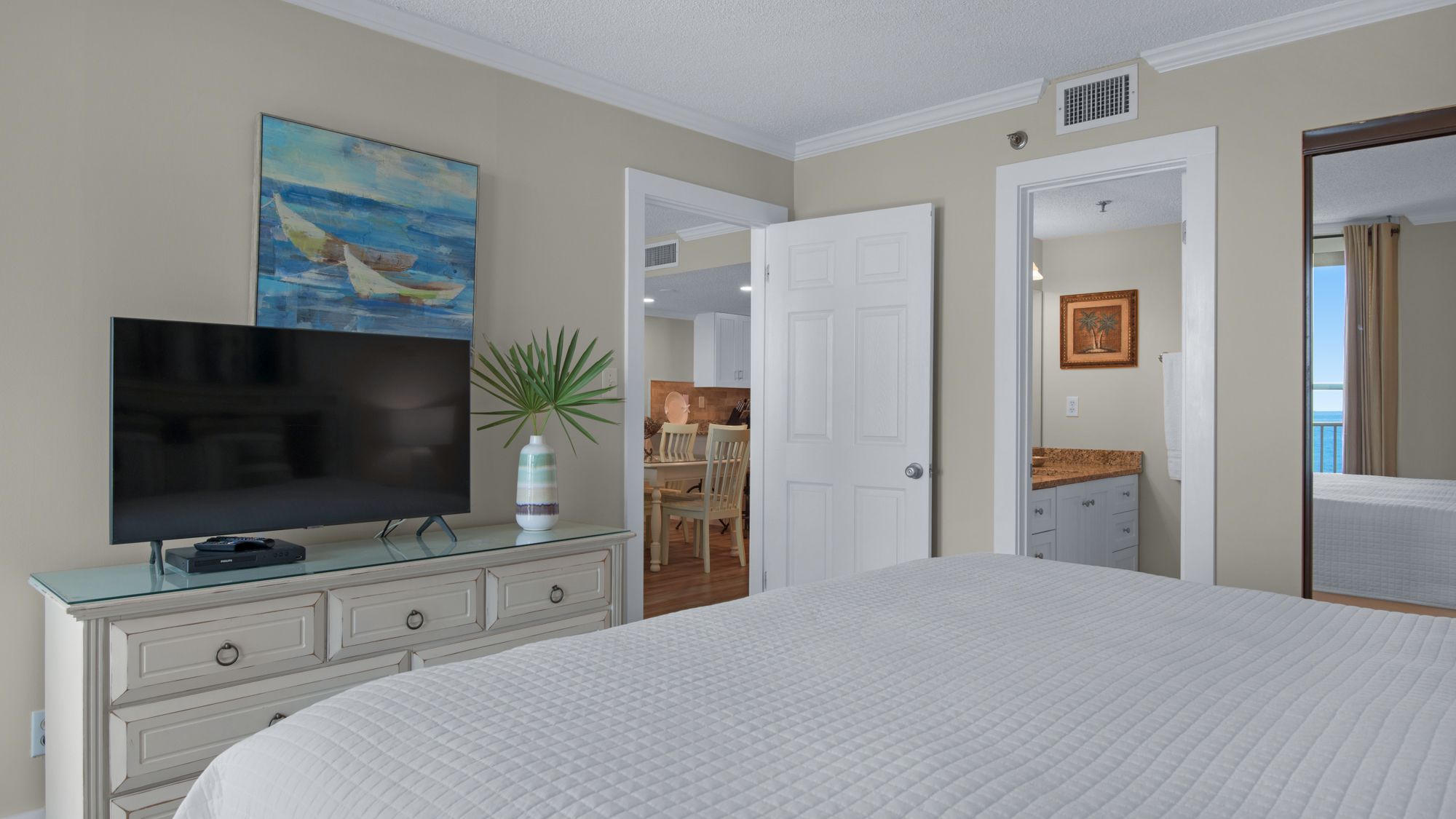 BeachCrest 205 Bathroom