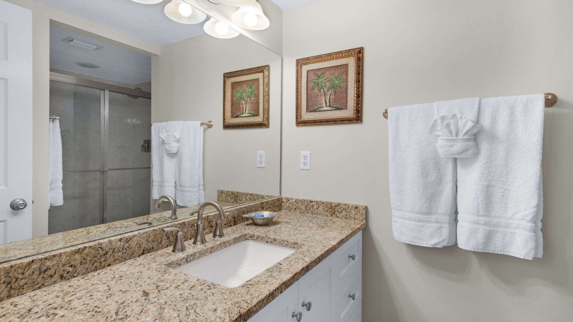 BeachCrest 205 Bathroom 
