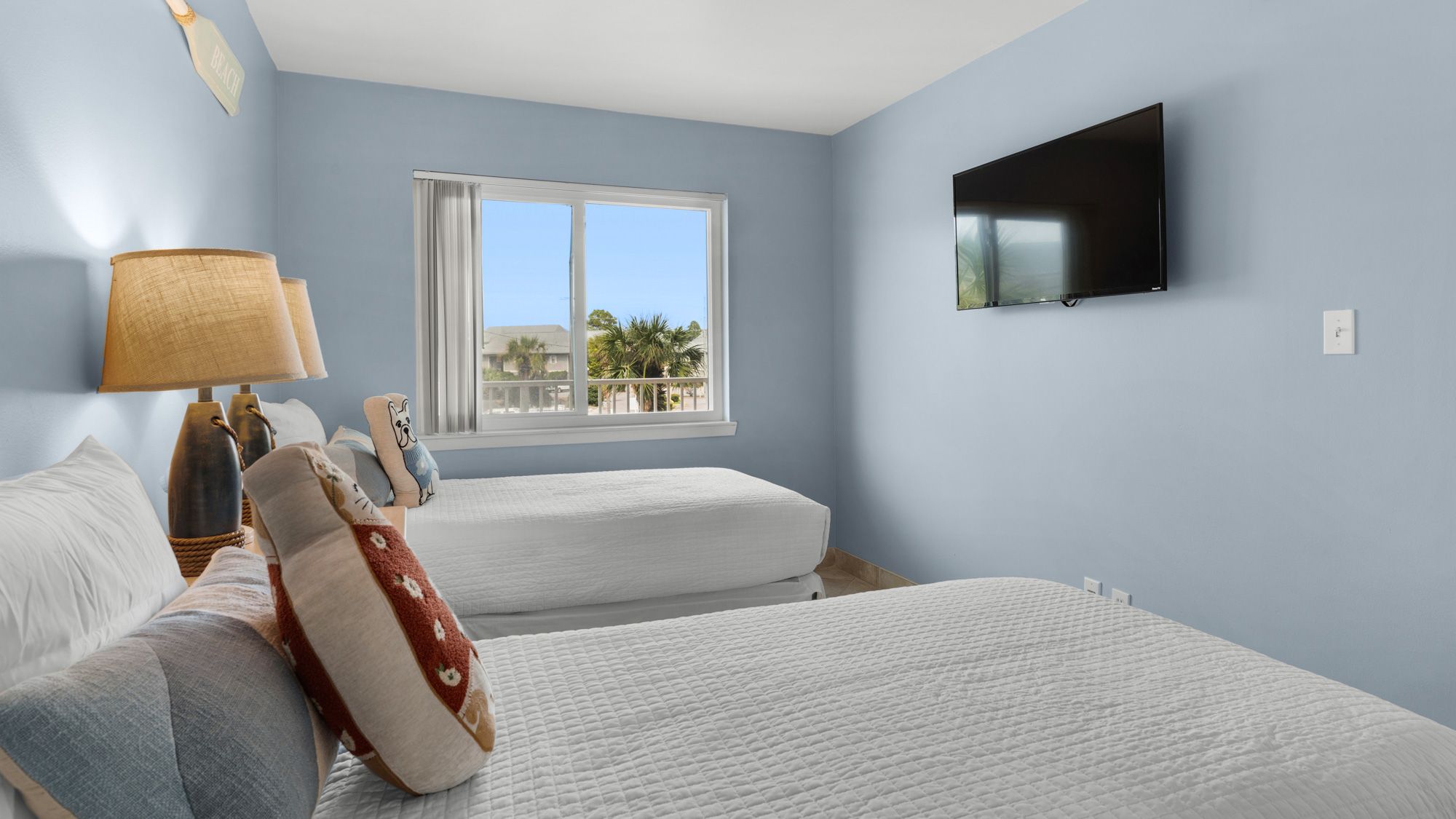 BeachCrest 206  2nd Bedroom