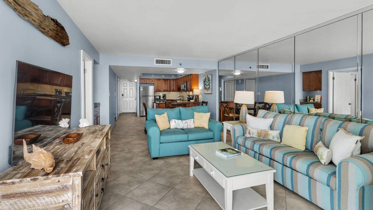 BeachCrest 206 Living area BeachCrest 206 Living area