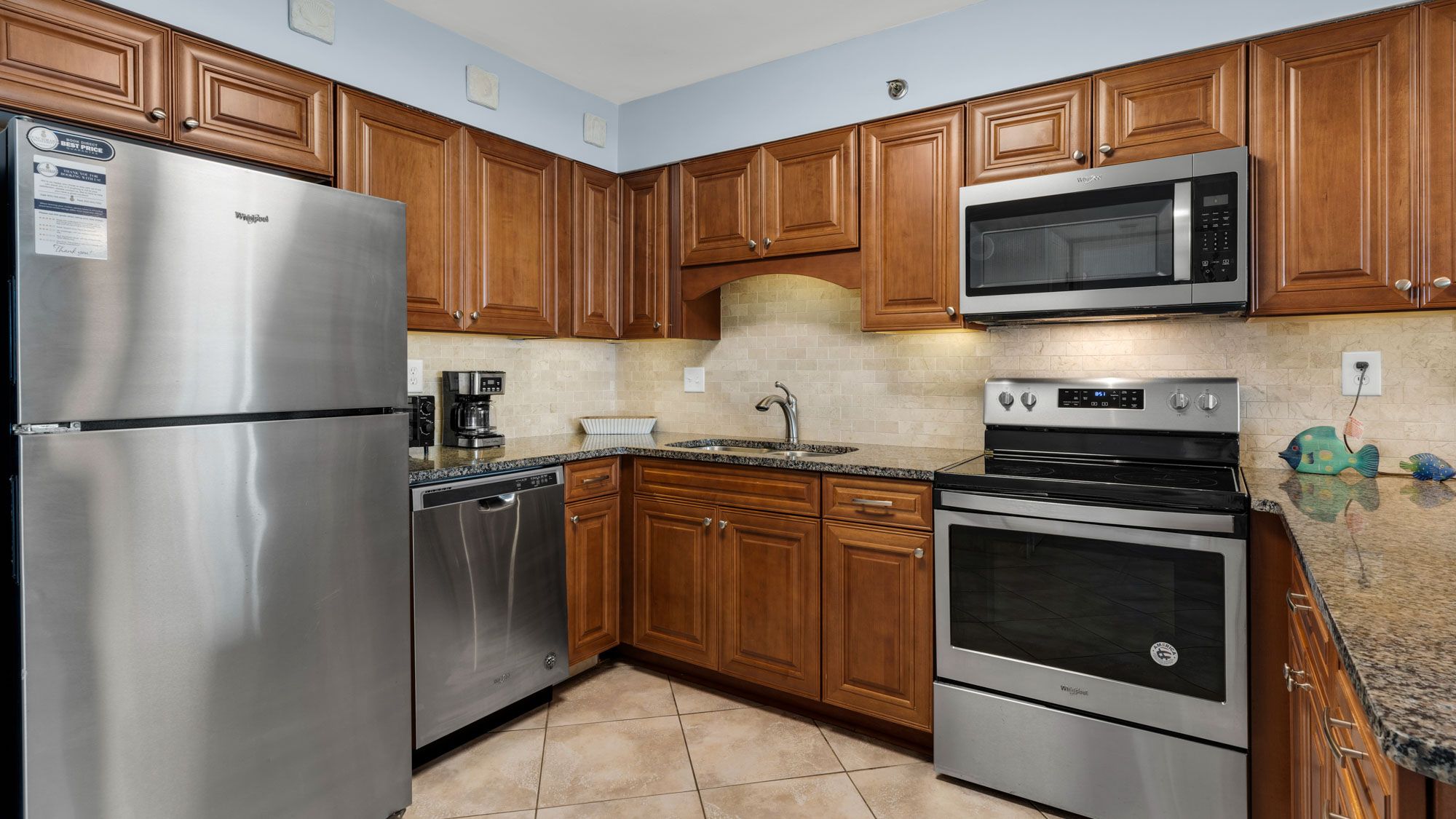 BeachCrest 206  Kitchen area