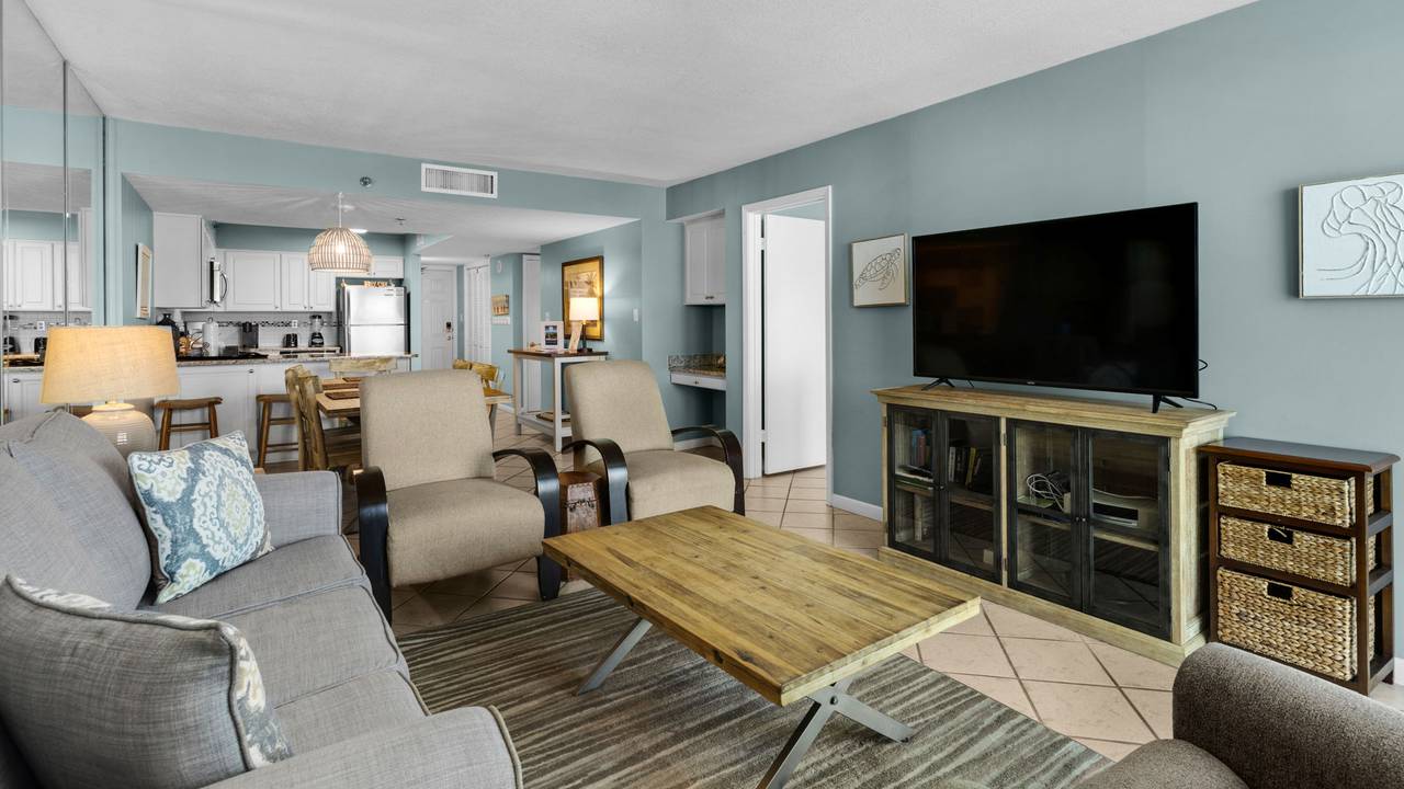 BeachCrest 301 Living area BeachCrest 301 Living area