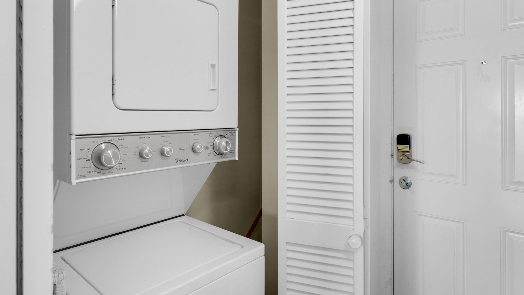 BeachCrest 304 Washer and Dryer