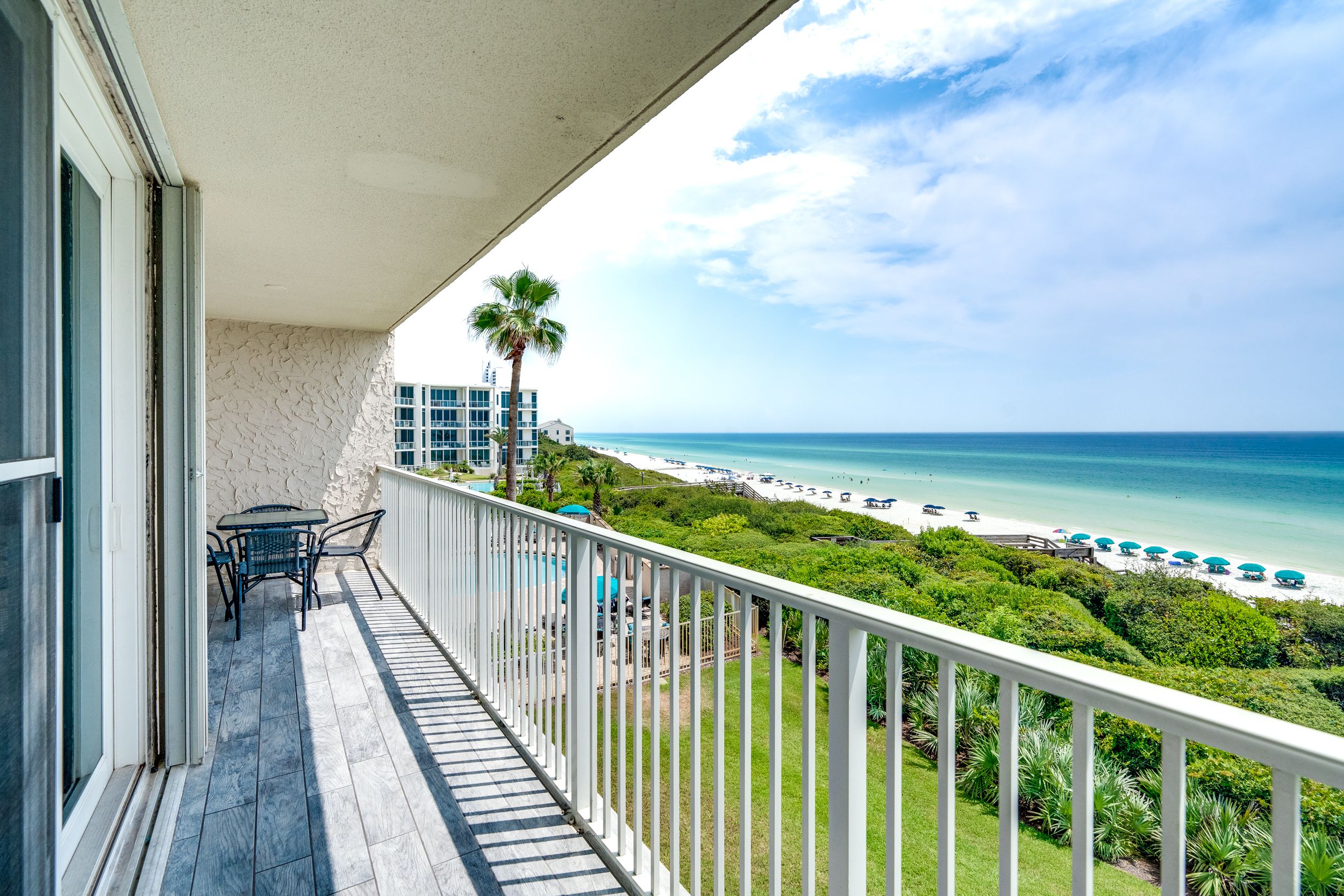 BeachCrest 305 Balcony