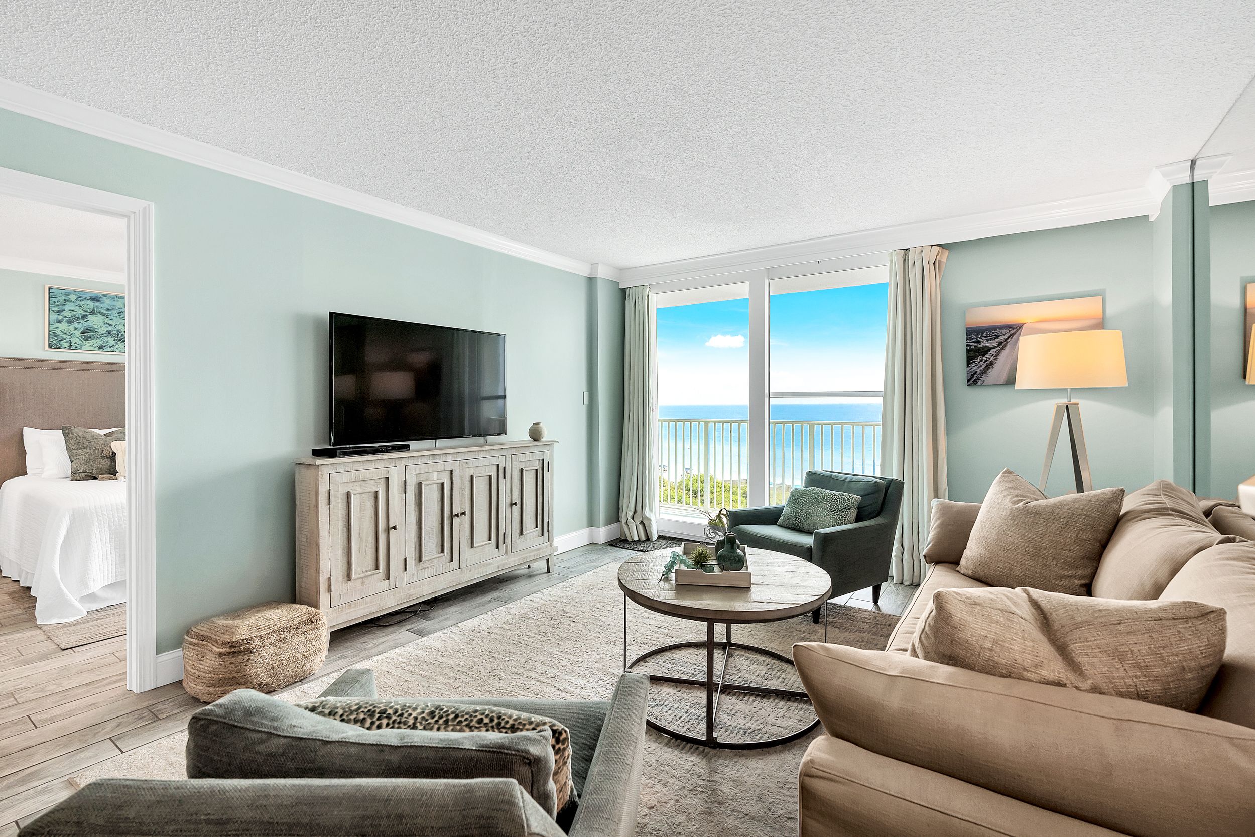 BeachCrest 305 Living Area with Gulf View