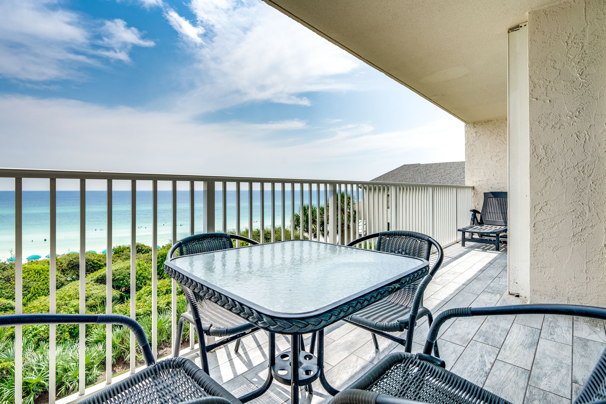 BeachCrest 305 Balcony