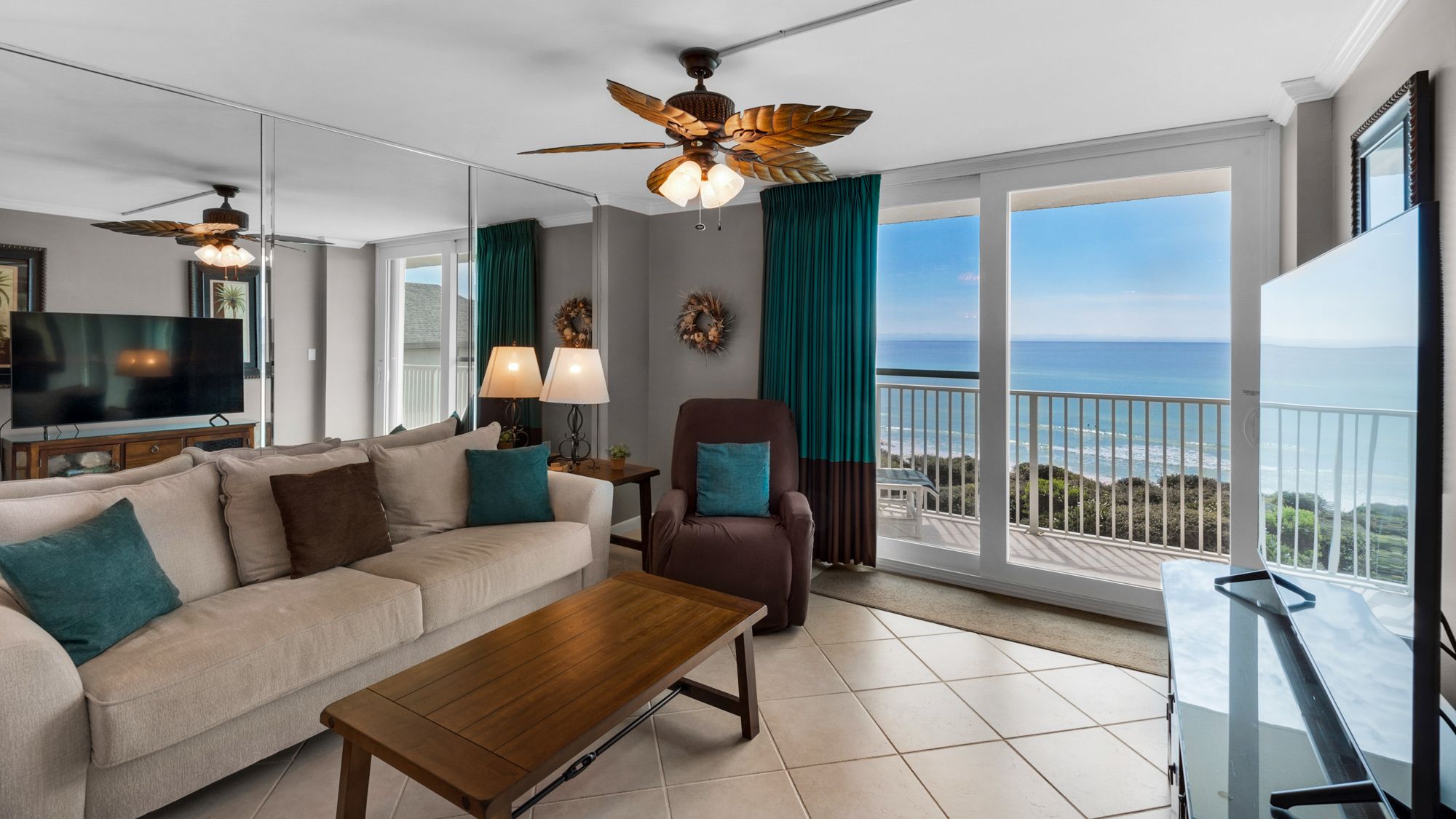 BeachCrest 306 Living Area with Gulf View