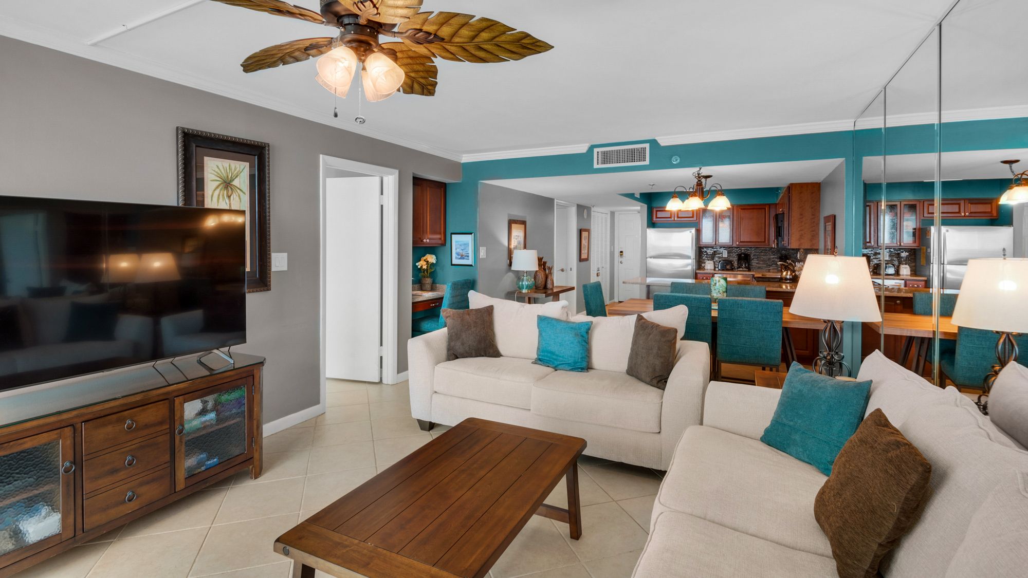 BeachCrest 306 Living Area and Kitchen