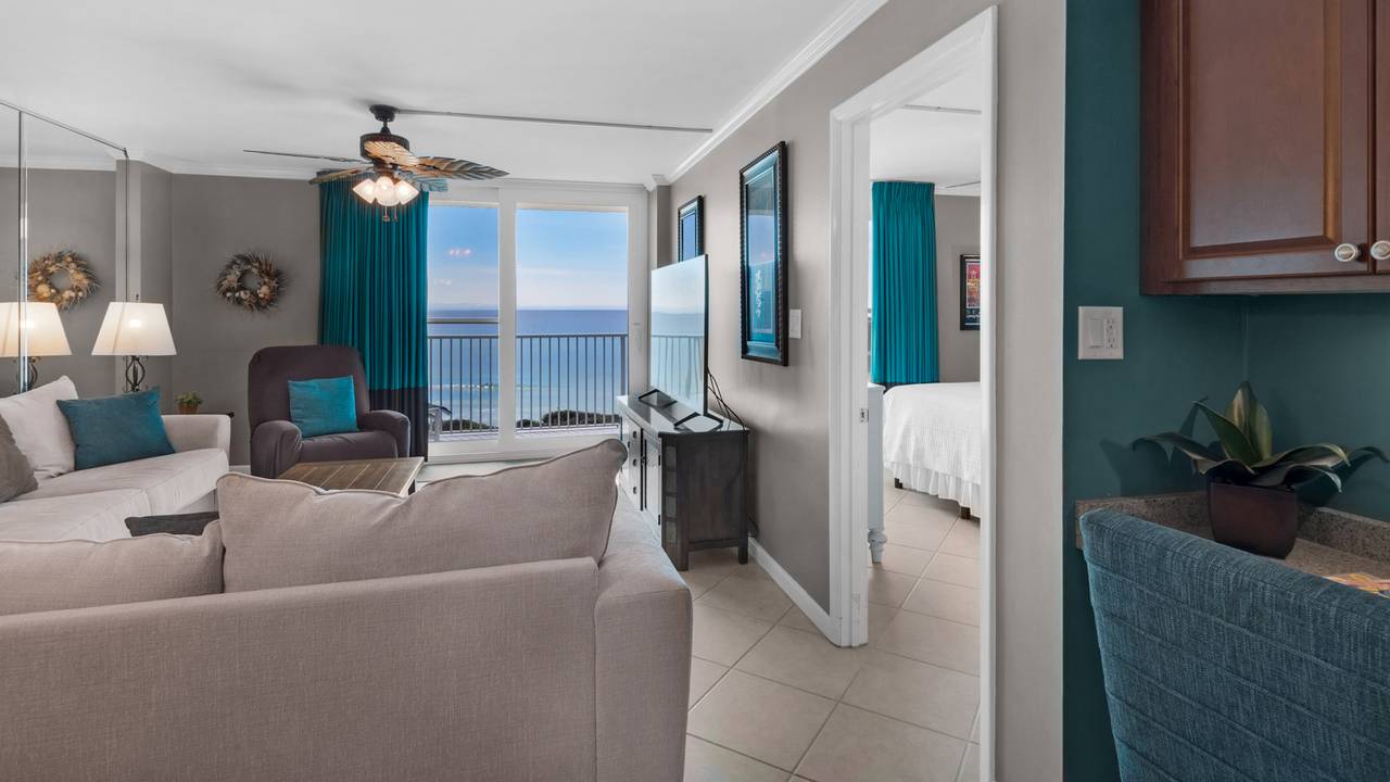 BeachCrest 306 Living Area with Gulf View BeachCrest 306 Living Area with Gulf View