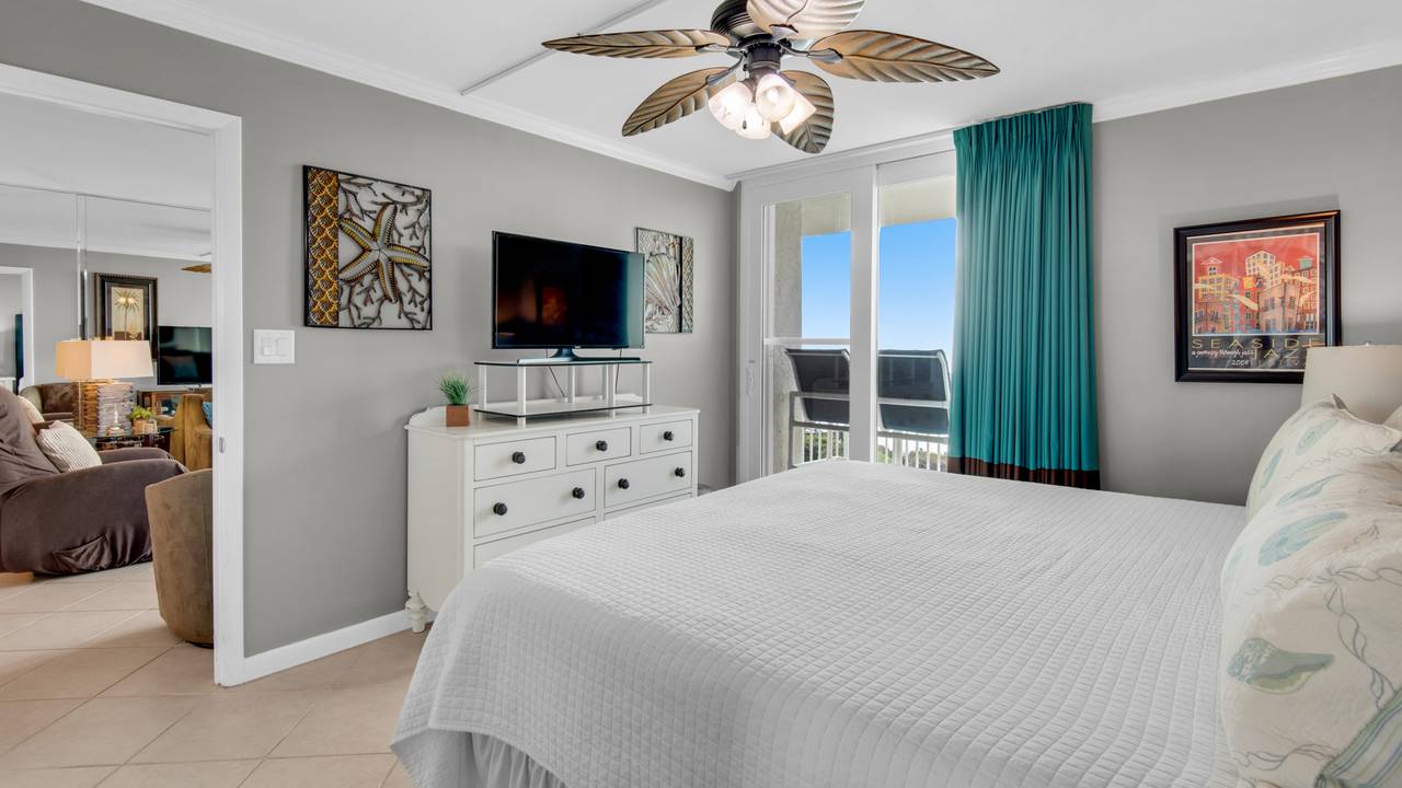 BeachCrest 306 King Master Bedroom BeachCrest 306 King Master Bedroom