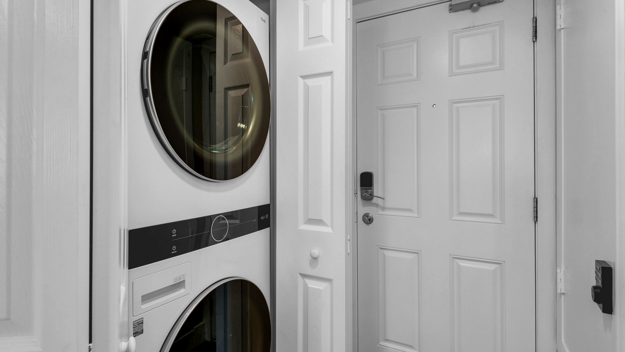 BeachCrest 402 Laundry