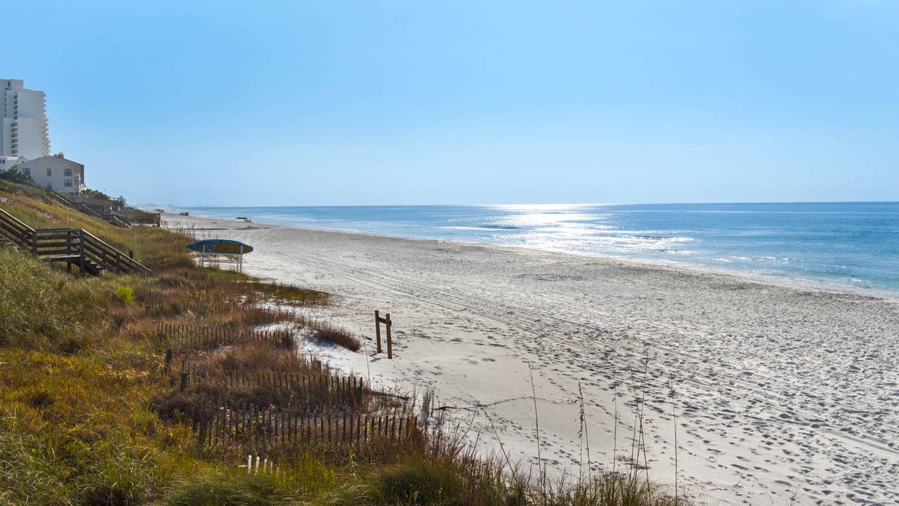 BeachCrest Grounds & Amenities BeachCrest Grounds & Amenities