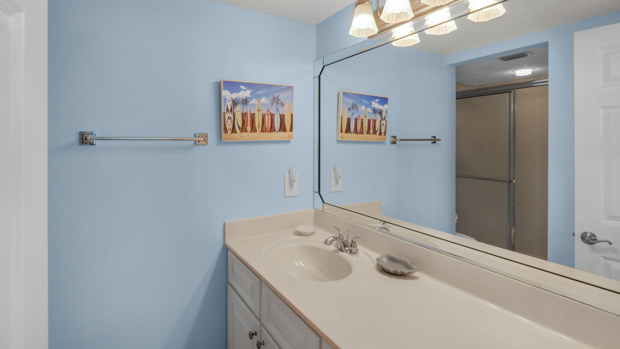 BeachCrest 404 Master Bathroom