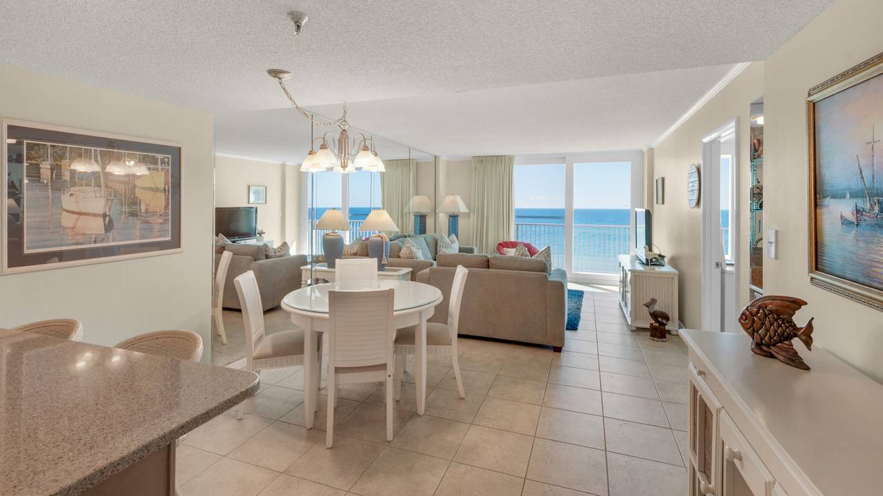 BeachCrest 404 Dining into Living Area BeachCrest 404 Dining into Living Area