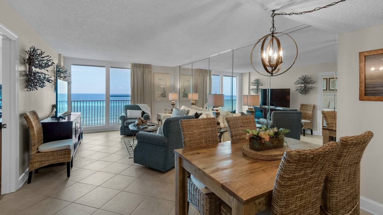 BeachCrBeachCrest 405 Dining Table and Living Area with Gulf Vie BeachCrBeachCrest 405 Dining Table and Living Area with Gulf Vie