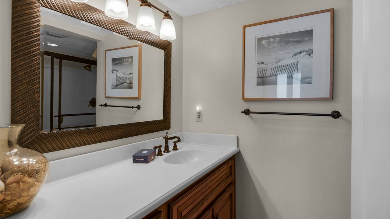 BeachCrest 405 Bathroom BeachCrest 405 Bathroom