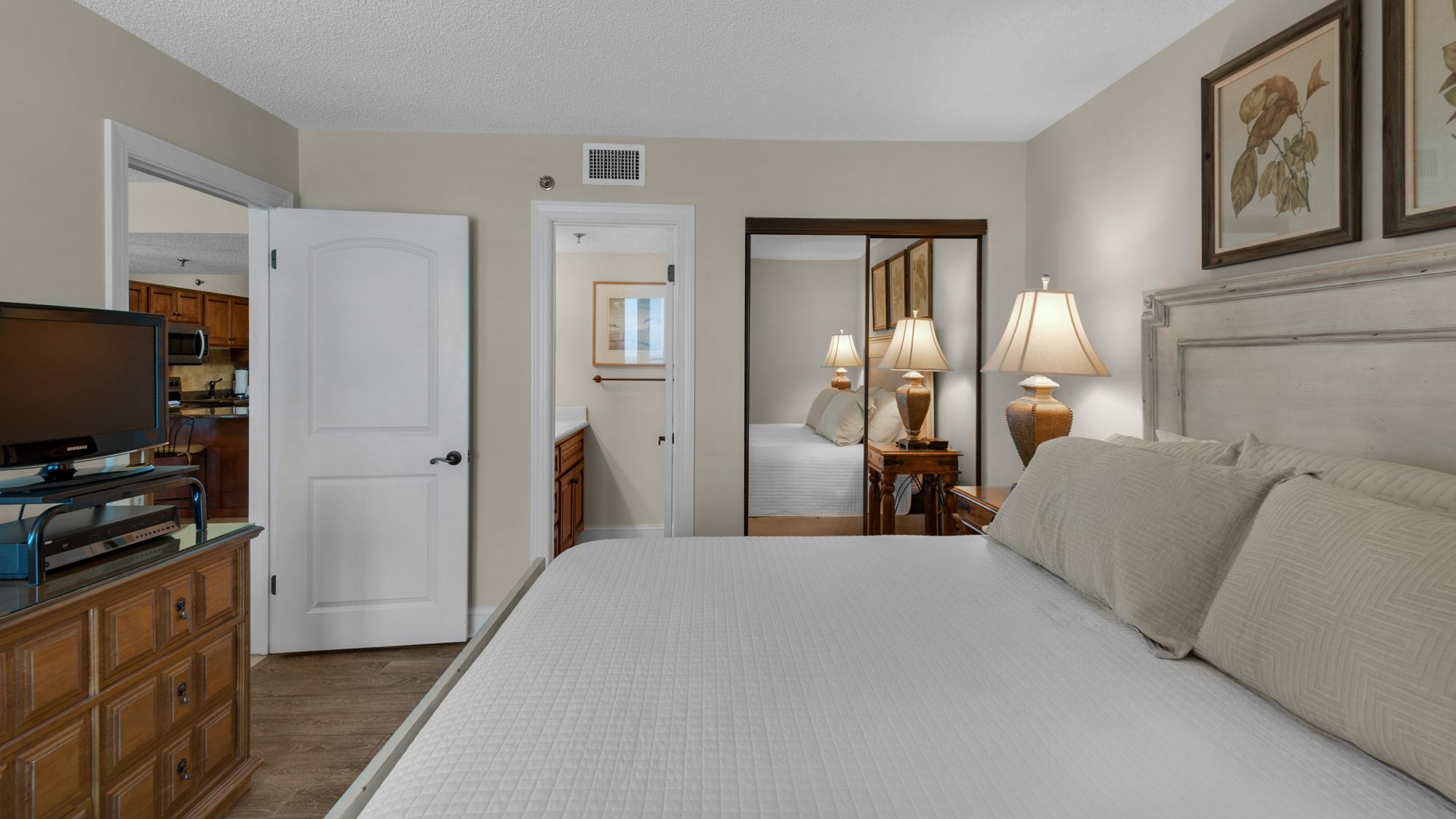 BeachCrest 405 Bedroom