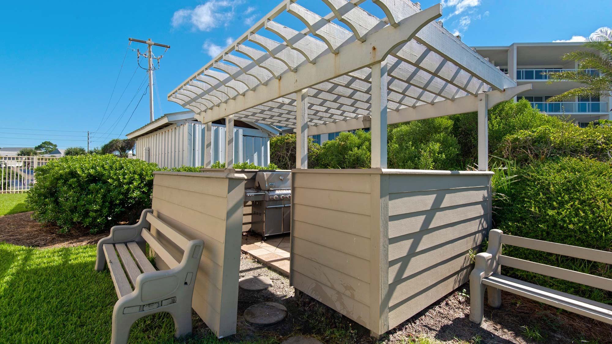 BeachCrest Grounds &amp; Amenities