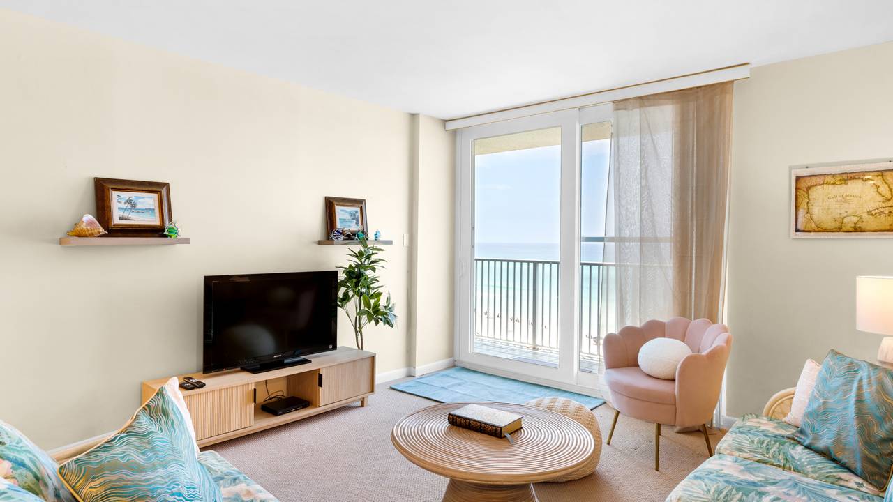 BeachCrest 503 Living Area BeachCrest 503 Living Area