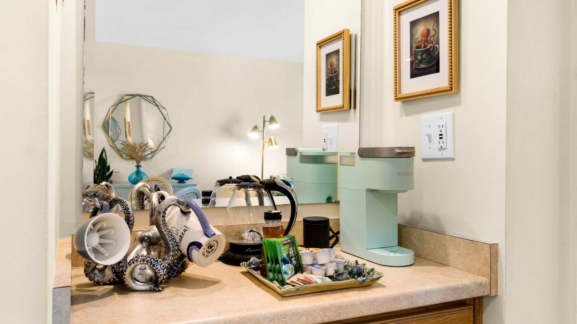 BeachCrest 503 Dining Area