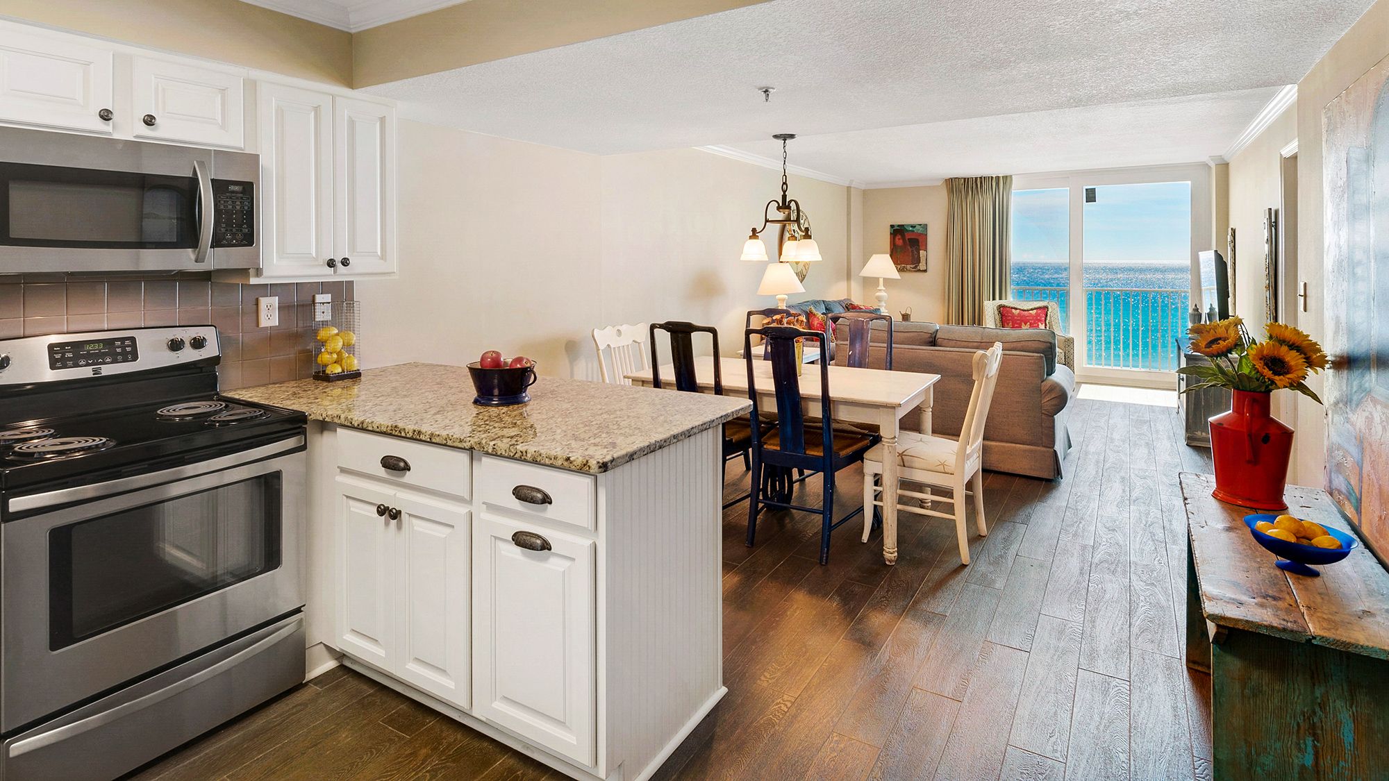 BeachCrest 504 Kitchen