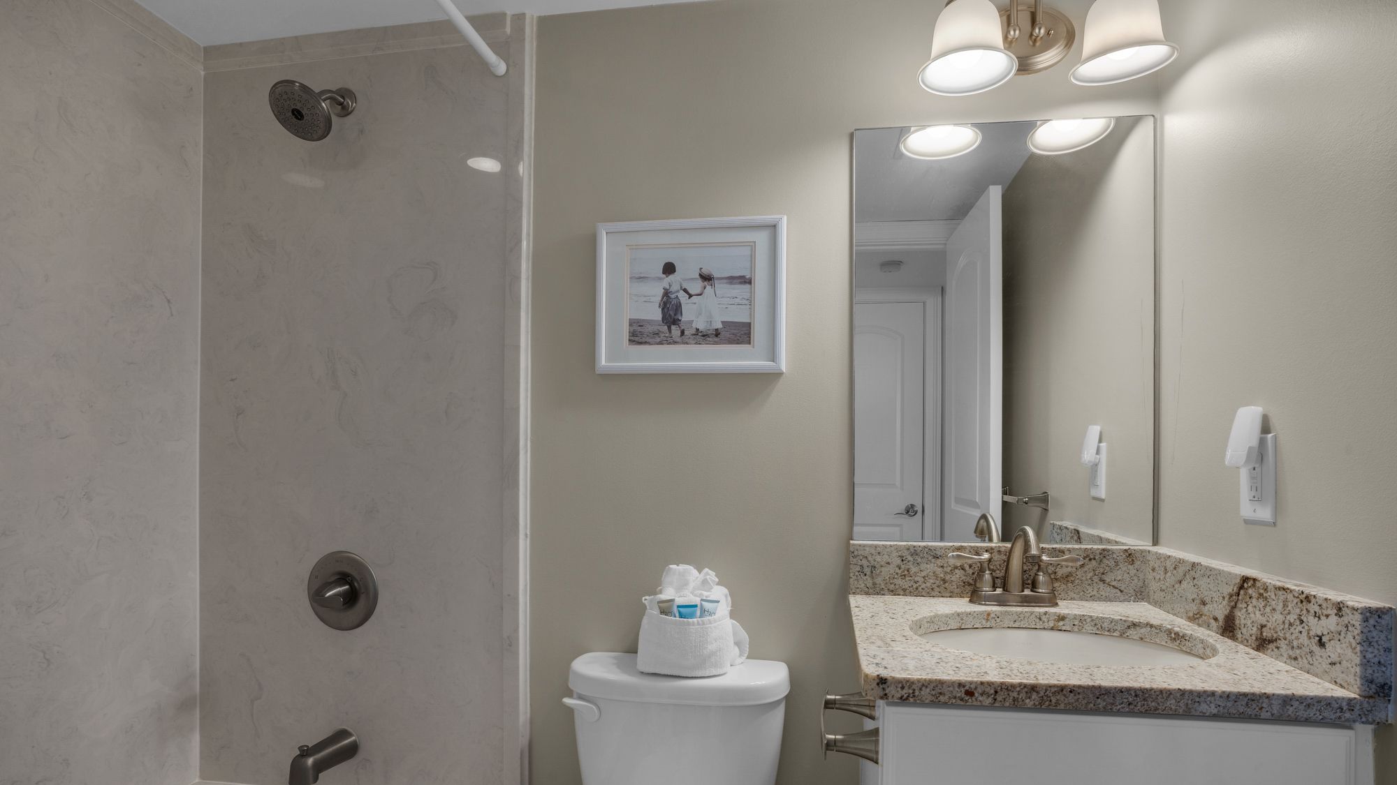 BeachCrest 601 Guest Bathroom