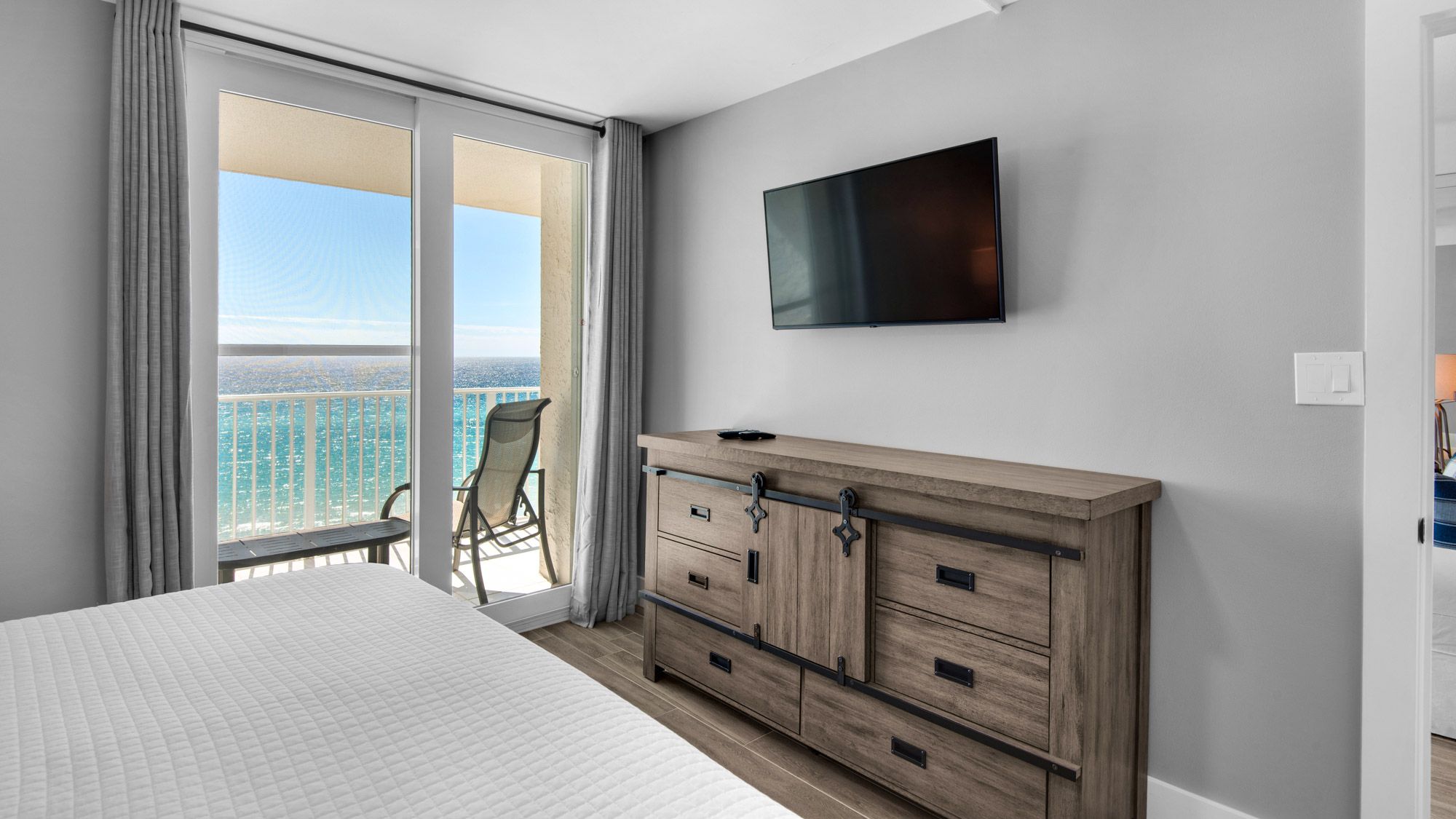 BeachCrest 603 Primary Bedroom