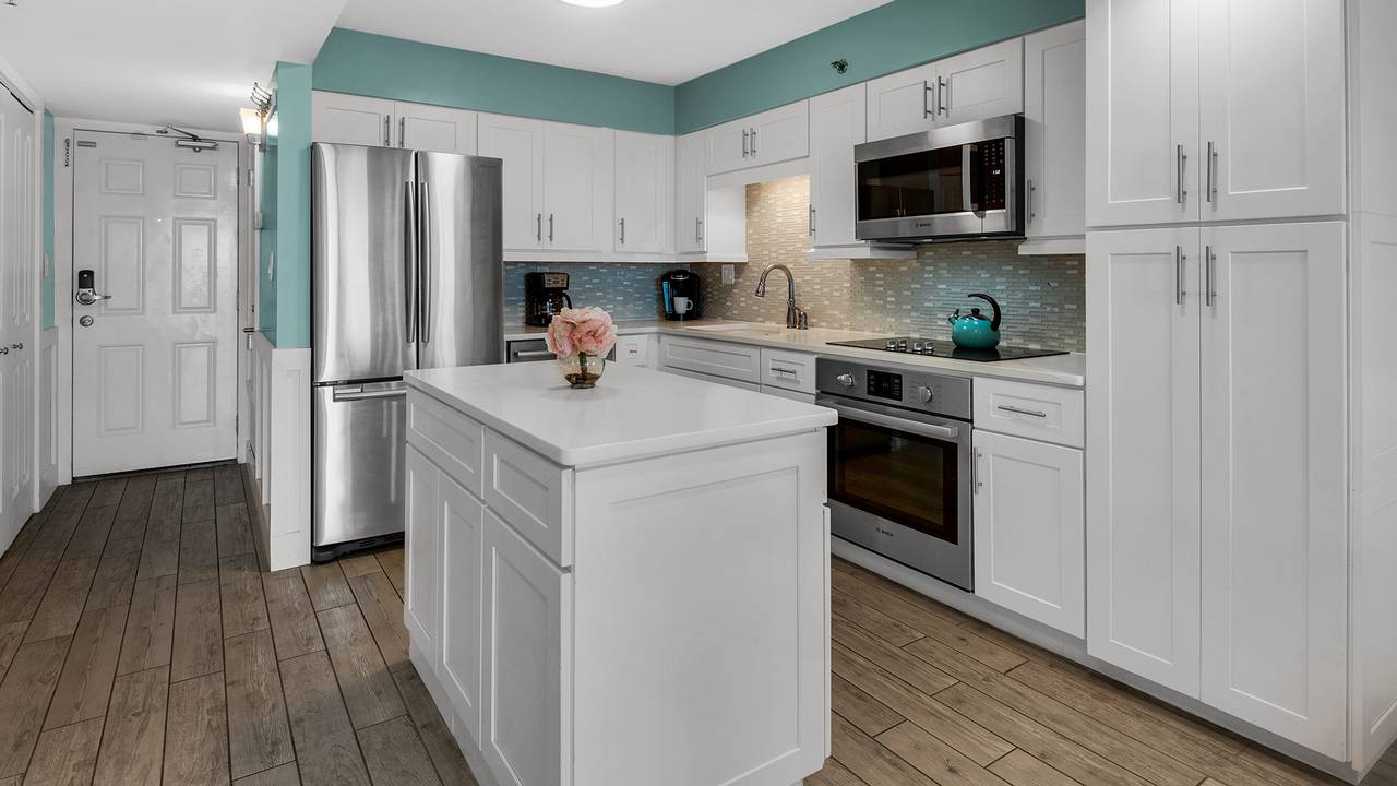 BeachCrest 604 Kitchen Area BeachCrest 604 Kitchen Area