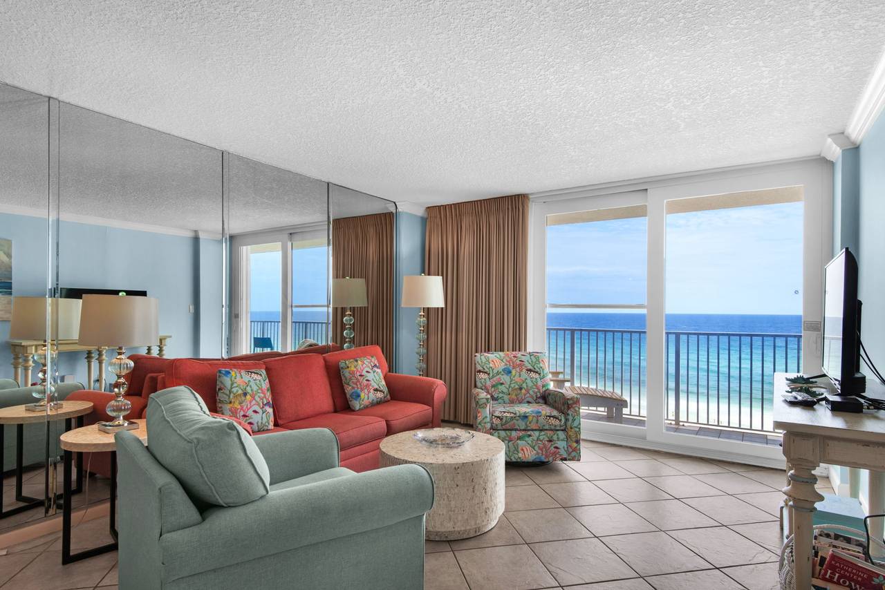 Beachcrest 702 Living area Beachcrest 702 Living area