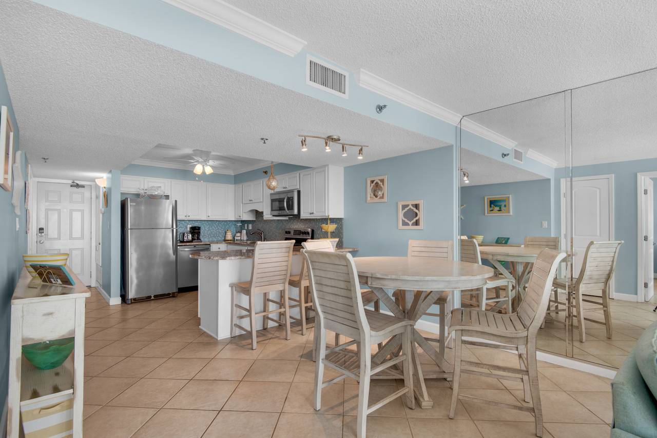 Beachcrest 702 Kitchen Beachcrest 702 Kitchen