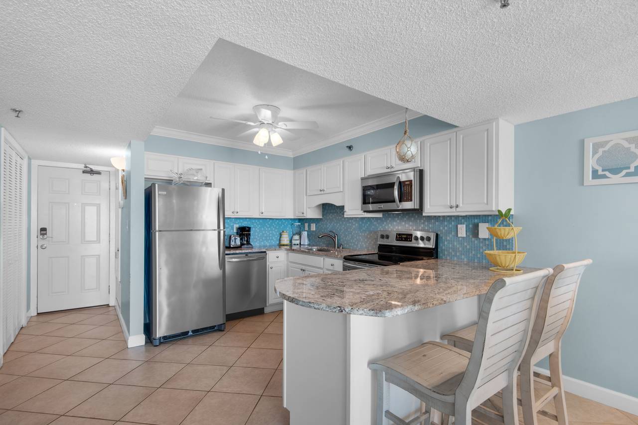 Beachcrest 702 Kitchen Beachcrest 702 Kitchen