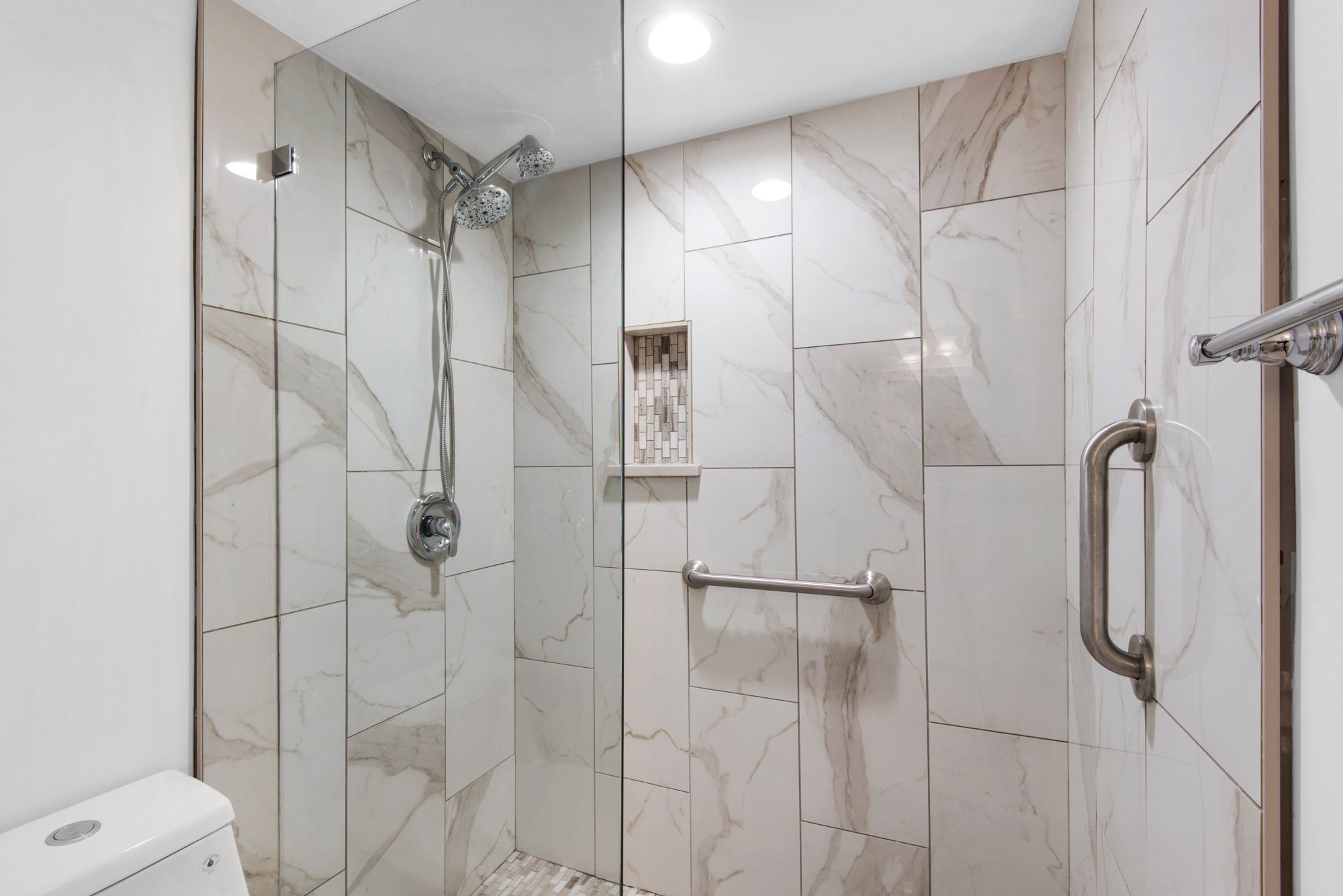 BeachCrest 803 Bathroom