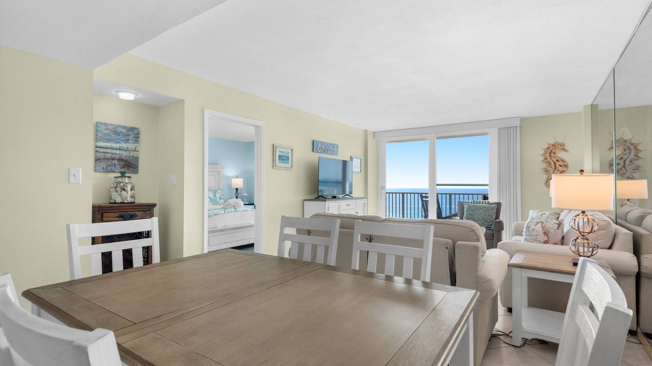 BeachCrest 803 Dining BeachCrest 803 Dining