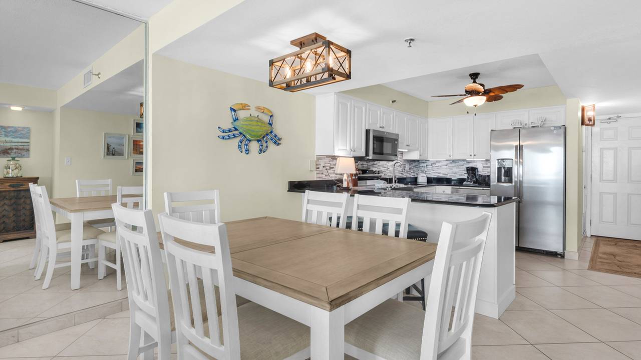 BeachCrest 803 Dining BeachCrest 803 Dining