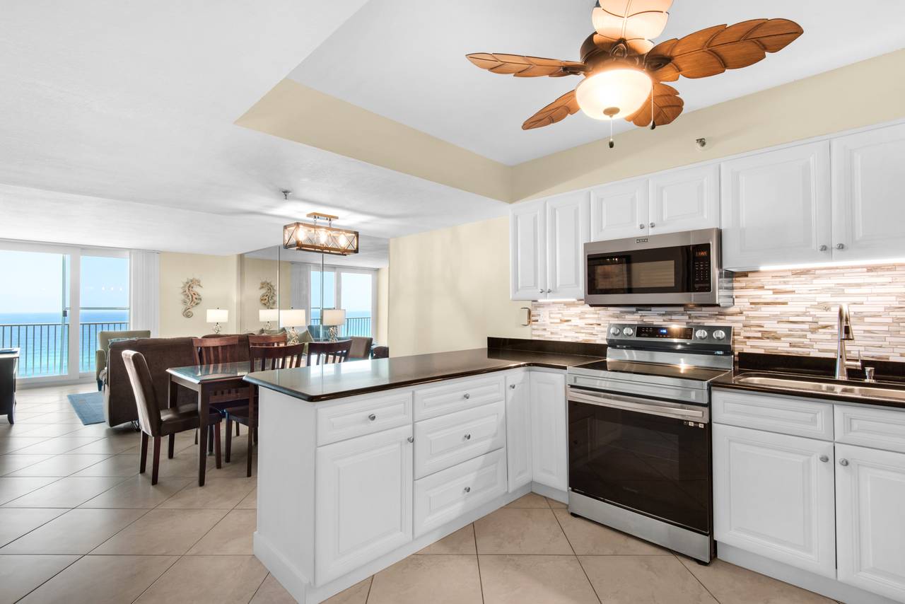 BeachCrest 803 Kitchen Area BeachCrest 803 Kitchen Area