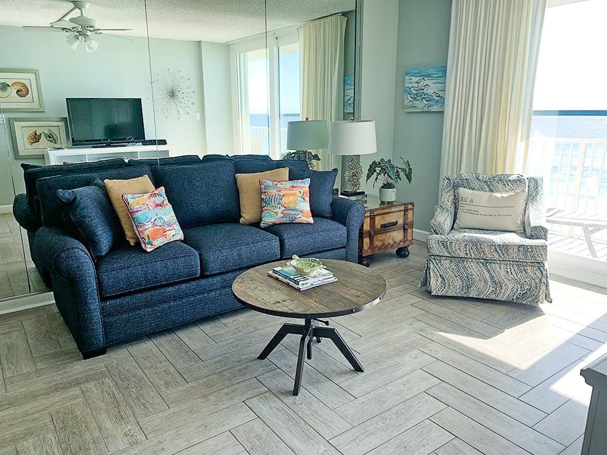 BeachCrest 804 Living area with new Couch
