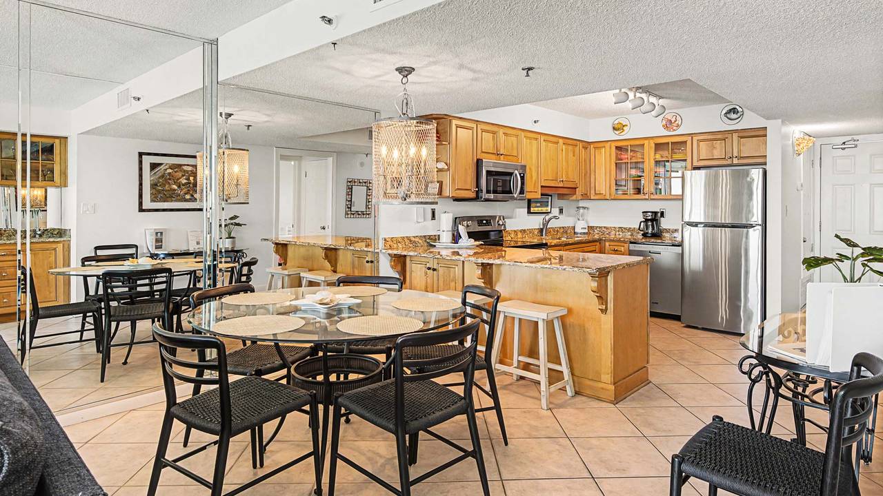 BeachCrest 805 - Updated kitchen and dining area with new furnit BeachCrest 805 - Updated kitchen and dining area with new furnit